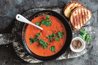 Εύκολη συνταγή για ντοματόσουπα