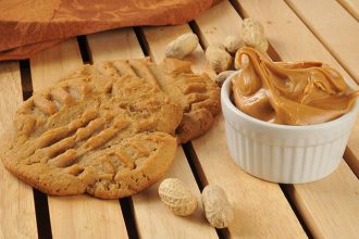 Μπισκότα φυστικοβούτυρου μόνο με 3 υλικά