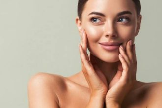 Έχετε ξηρό ή αφυδατωμένο δέρμα; Εντοπίστε τις διαφορές