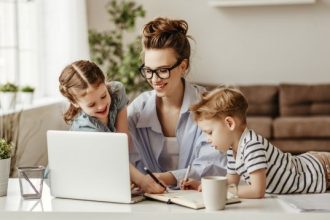 Ψυχική υγεία: Τι χρειάζονται πραγματικά οι γονείς;