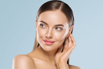 Λαμπερή επιδερμίδα σε μία μόνο κίνηση