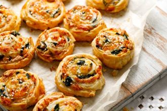 Στριφτάρια με σπανάκι και τυριά