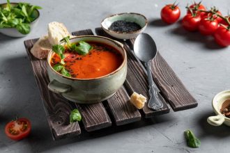 Σούπα με κόκκινες φακές και πάπρικα