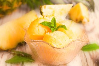 Σπιτικό παγωτό ανανά