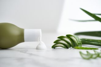Τα 9 μαγικά οφέλη της αλόης στο πρόσωπο και το σώμα