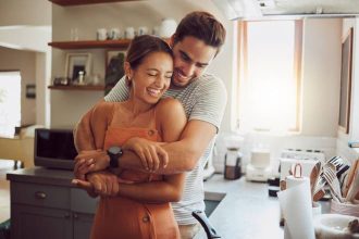 Τι αναζητάμε υποσυνείδητα σε έναν σύντροφο;