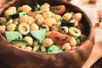 Μεσογειακή ρεβιθοσαλάτα