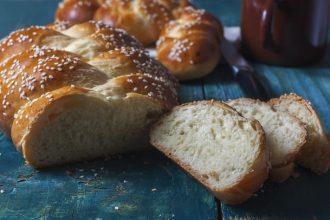 Αλμυρό τσουρέκι