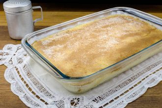 Σπιτική γαλατόπιτα