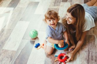 Ανάπτυξη ομιλίας : Πότε θα μπορεί να χρησιμοποιεί προτάσεις;