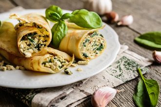 Κρέπες με σπανάκι και παρμεζάνα