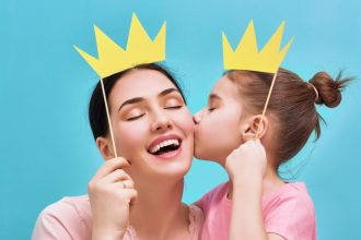 Κάντε τη σωστή ανατροφή παιχνιδάκι