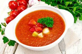 Πώς να φτιάξετε σούπα γκασπάτσο