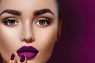 Σκούρο κραγιόν και το πρωί