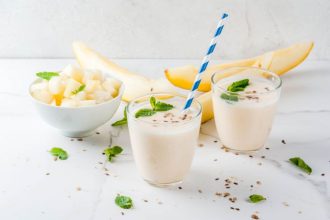 Smoothie με πεπόνι