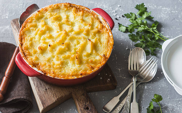 Πατατόπιτα με γραβιέρα