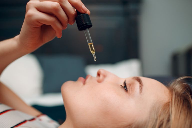 Έλαια προσώπου: Τι δεν γνωρίζαμε ως τώρα