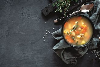 Ψαρόσουπα με ρύζι