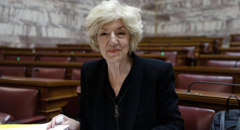 Σία Αναγνωστοπούλου: Όχι στη λαϊκή αποχαύνωση