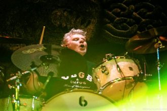 Ο Σάιμον Ντόσον είναι ο νέος ντράμερ των Iron Maiden