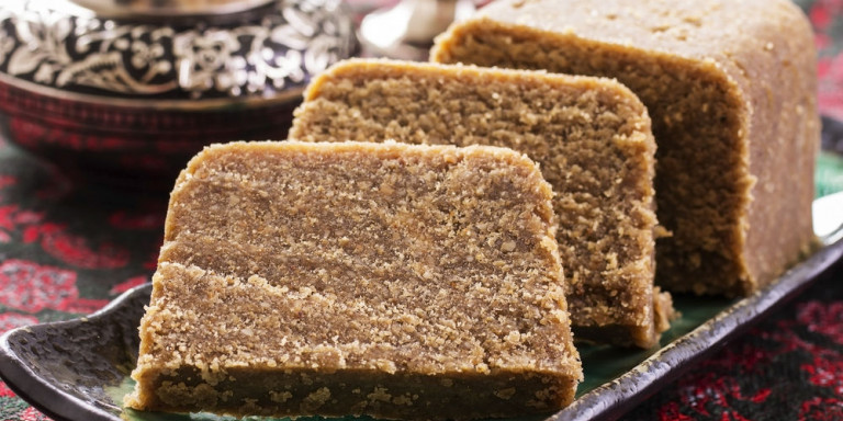 Συνταγή για σιμιγδαλένιο χαλβά!