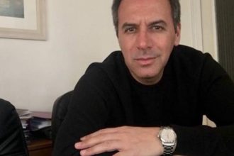 Ένας χρόνος απλή αναλογική