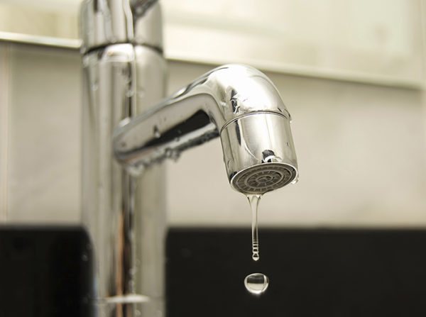 Πάτρα: Χαμηλή πίεση στο νερό και προβλήματα υδροδότησης στο Σαραβάλι