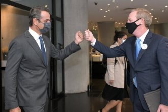 Πρόεδρος Microsoft: Ευχαριστώ τον κ. Μητσοτάκη