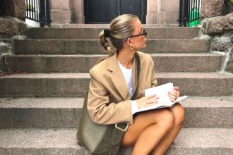 Λεία επιδερμίδα μετά την αποτρίχωση: Οι κινήσεις φροντίδας που αξίζει να ακολουθήσεις