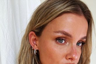 Πώς εφαρμόζεται σωστά το concealer σε μορφή stick