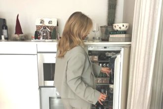 Η διατροφή που επαναφέρει τη λάμψη και τη νεότητα στο δέρμα
