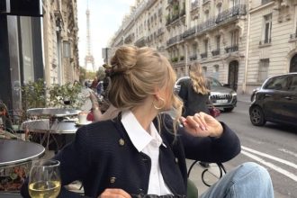 Πώς επηρεάζεται το δέρμα και τα μαλλιά μας κατά τη διάρκεια της περιόδου