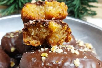 Σοκολατένια μελομακάρονα με κονιάκ