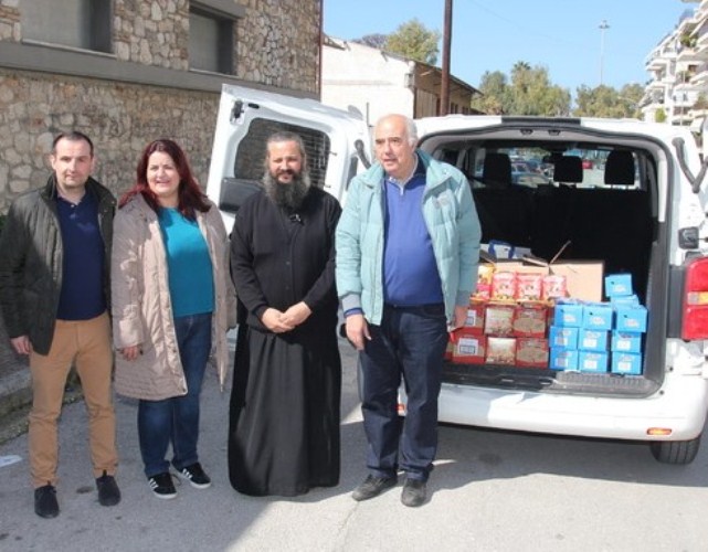 Πάτρα: Ενίσχυση του συσσιτίου της Μητρόπολης από τους Σοκολατορίχτες