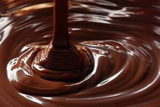 Συνταγή για μαμαδίστικη μερέντα από σοκολάτα χωρίς κουβερτούρα!