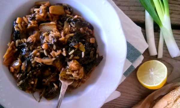 Σπανακόρυζο το κλασσικό… όπως της μαμάς!