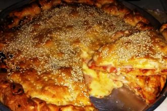 Σπέσιαλ σκεπαστή πίτσα