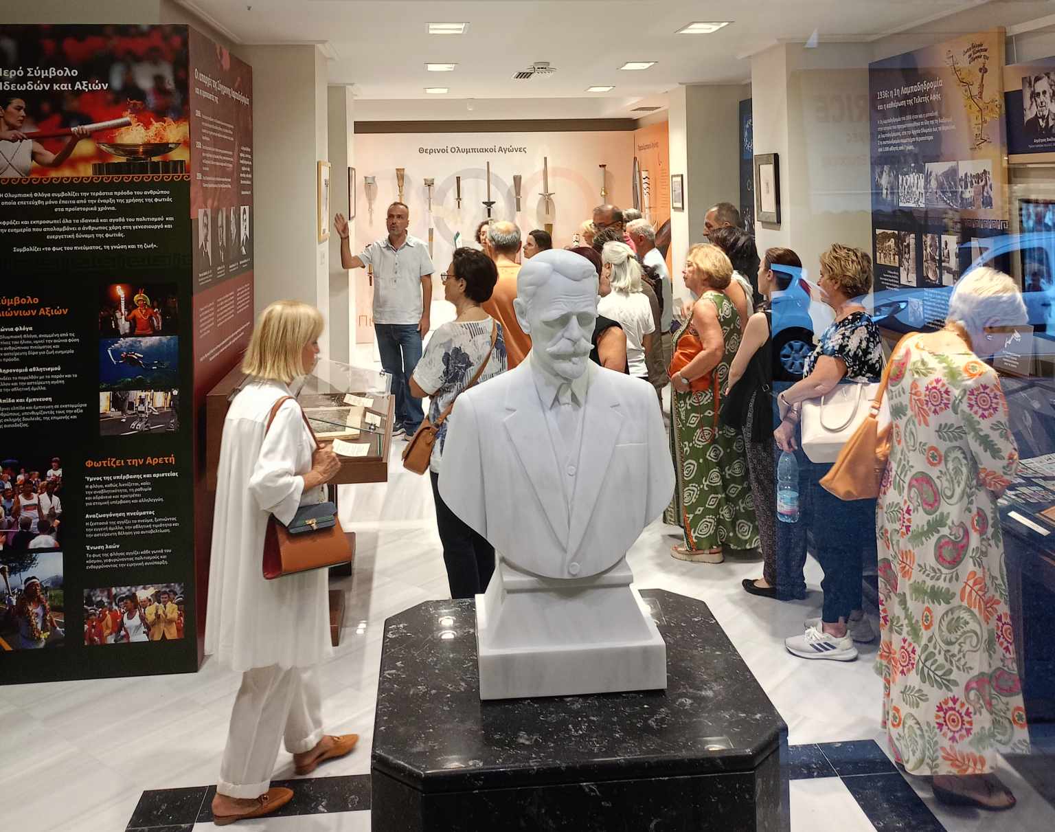 Έκθεση Ολυμπιακής Λαμπαδηδρομίας του σπιράλ: Πλήθος επισκεπτών στην «Οικία Παλαμά»