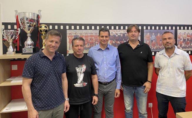 σπιράλ: Συνάντηση Πέτρου Ψωμά με τη διοίκηση της Παναχαΐκής