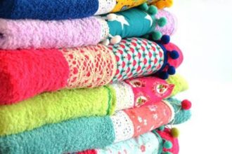 Αυτό είναι το μυστικό για να μην σκληραίνουν οι πετσέτες θαλάσσης