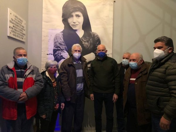 Ο Γιώργος Παπανδρέου στο Δίστομο