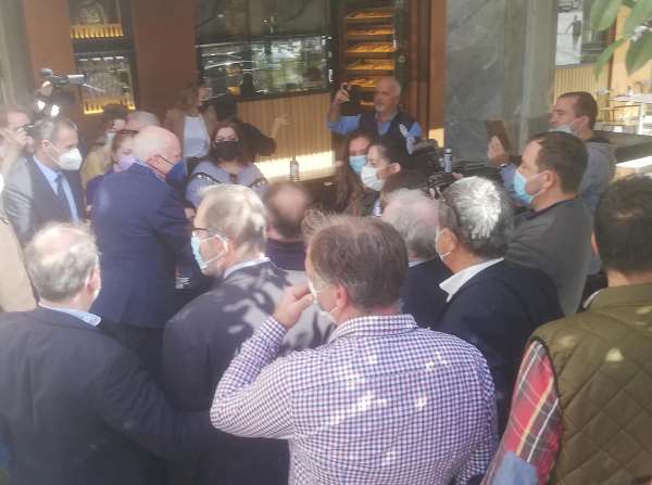 Εσωκομματική ...κατασκοπεία