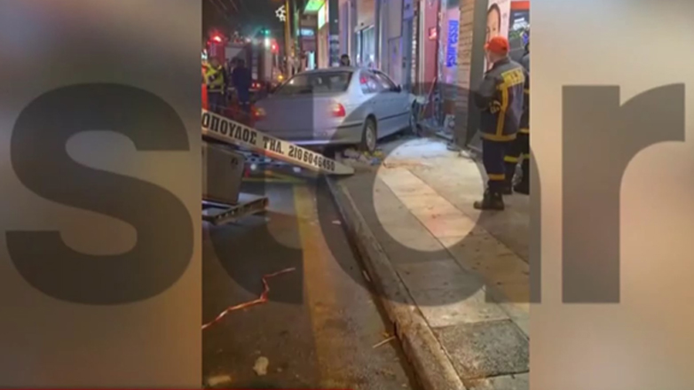 Πανικός: Οδηγός έπεσε σε στάση λεωφορείου και τραυμάτισε 55χρονη γυναίκα