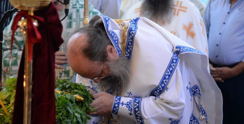 Κάτω Αχαΐα: Με λαμπρότητα ο εορτασμός της Ύψωσης του Τιμίου Σταυρού