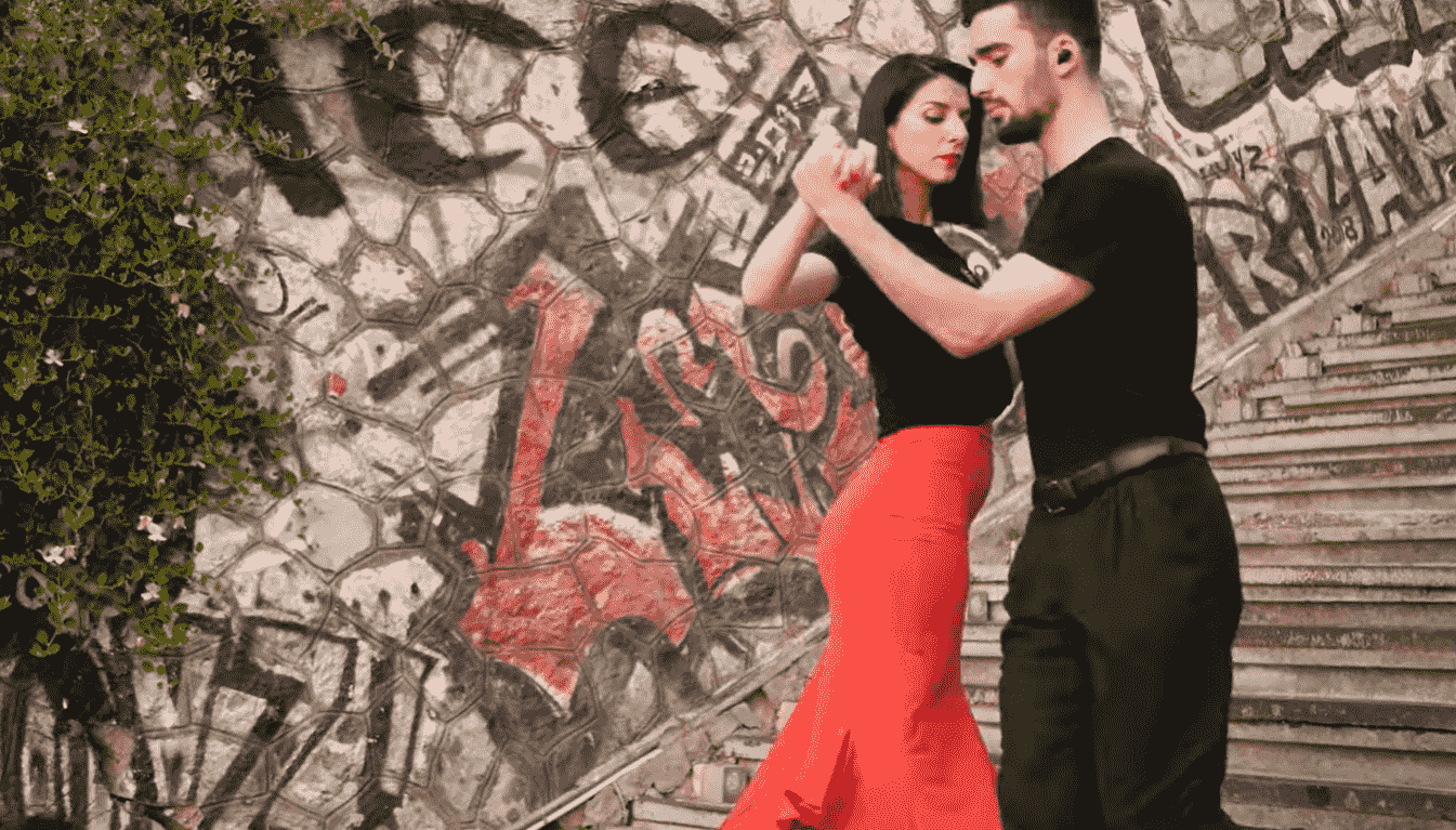 Tango στα σοκάκια της Πάτρας - ΒΙΝΤΕΟ