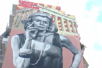 Πάτρα: Ολοκληρώθηκε η τοιχογραφία με την εμβληματική Μελίνα Μερκούρη