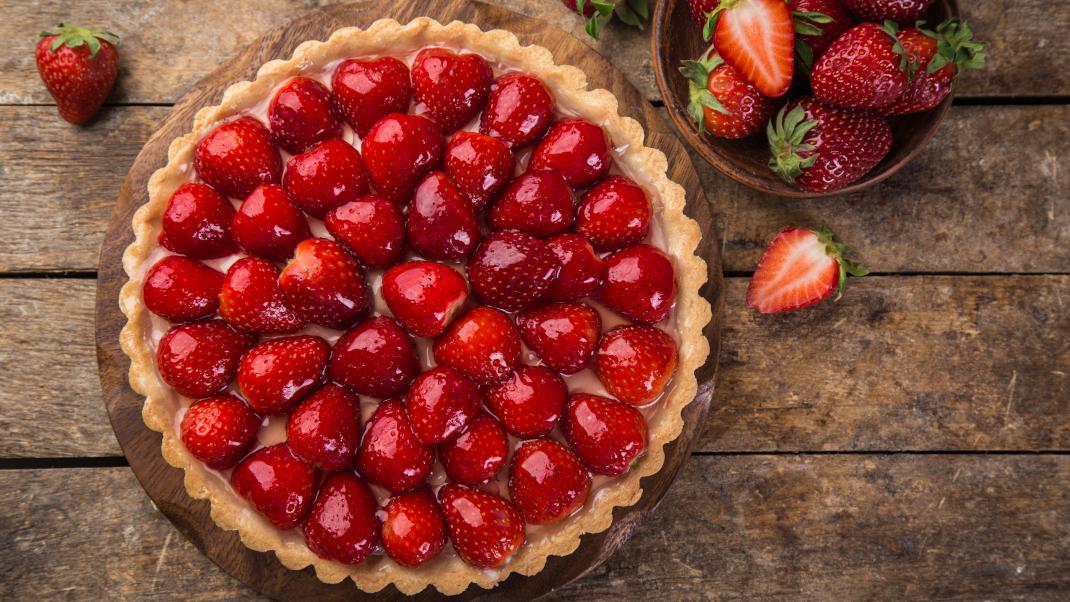 Τάρτα με φρέσκες φράουλες
