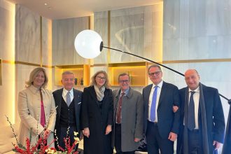 Υπόψηφιότητα Ν. Νικολόπουλου στις Ευρωεκλογές με... ιταλικό "άρωμα"