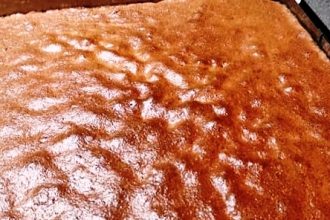 Σοκολατένιο παντεσπάνι