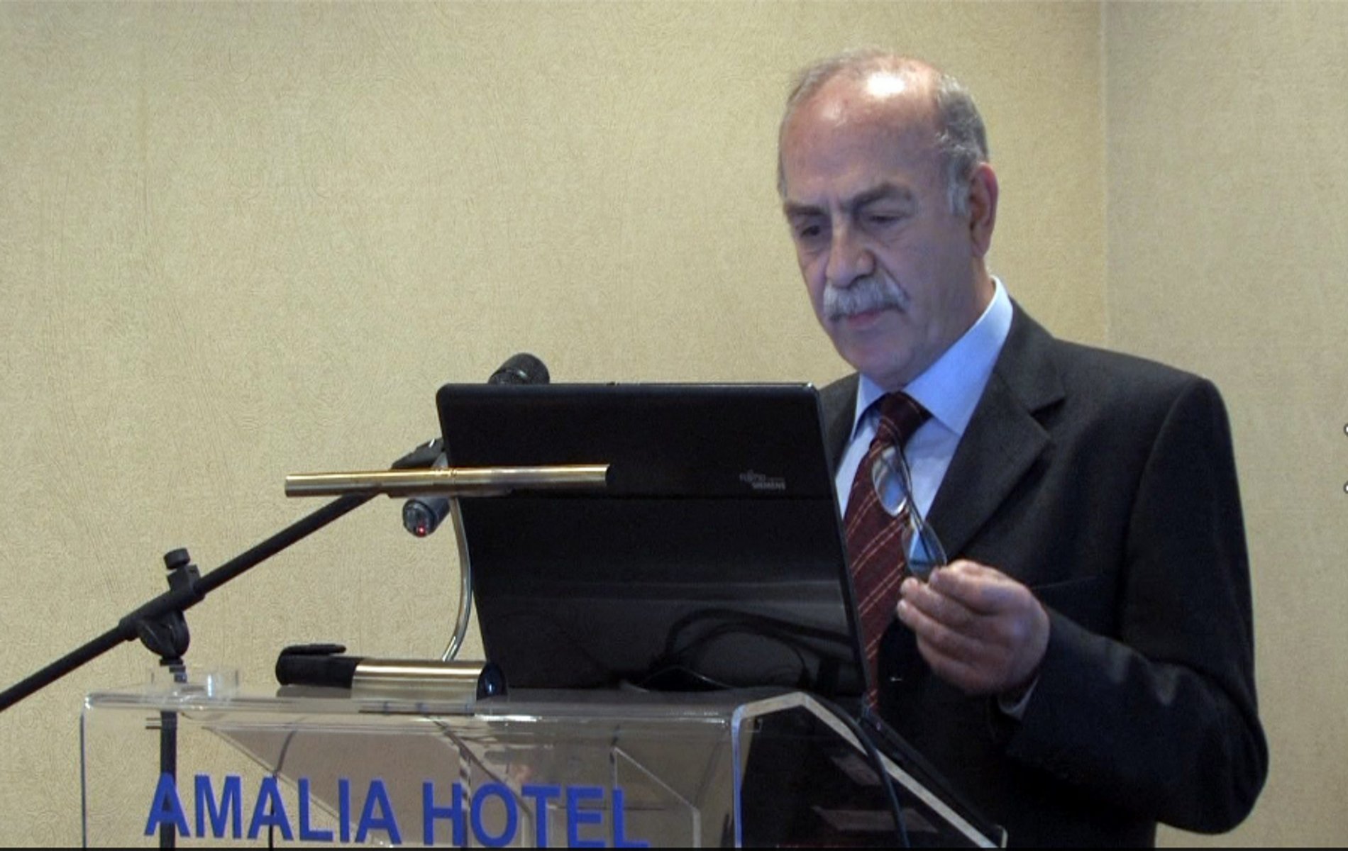 Να χτίζει κανείς ή να μη χτίζει στα χρόνια της κρίσης ;